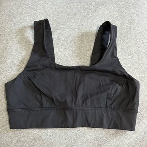Lululemon adjustable black sports bra